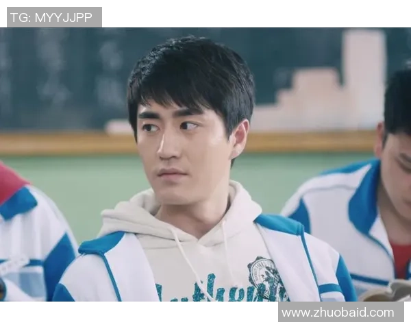 《足球球星匆匆那年那些辉煌岁月与无奈告别的故事》