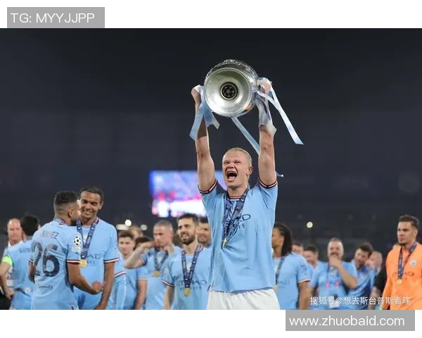 曼城足球球星闪耀绿茵场助力球队豪取连胜书写辉煌新篇章
