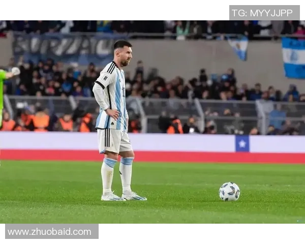 球星意外去世引发震动年度足球先生荣誉成焦点