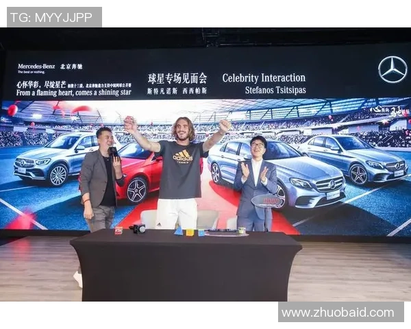 田径队与足球队双料球星跨界竞技 打破运动极限的传奇之路